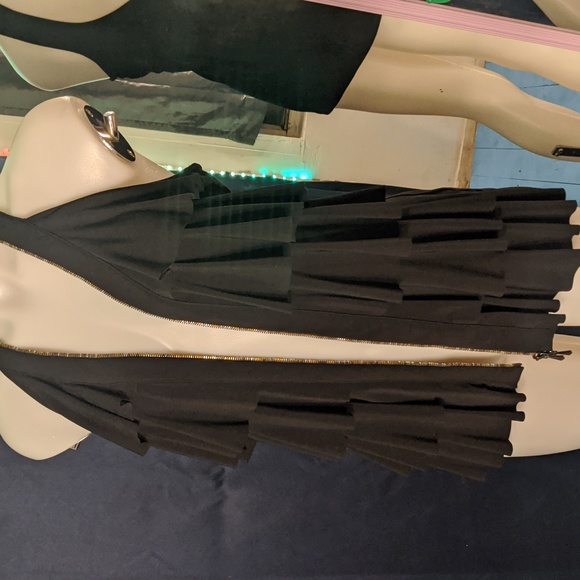 Vintage Joseph Ribkoff Ruffled Tank Top w/Functional Zippers, *Authentic* - Picture 7 of 7